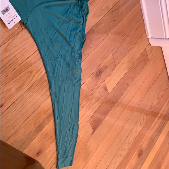 Free people Olivia glitter pleaded top - Picture 4 of 6